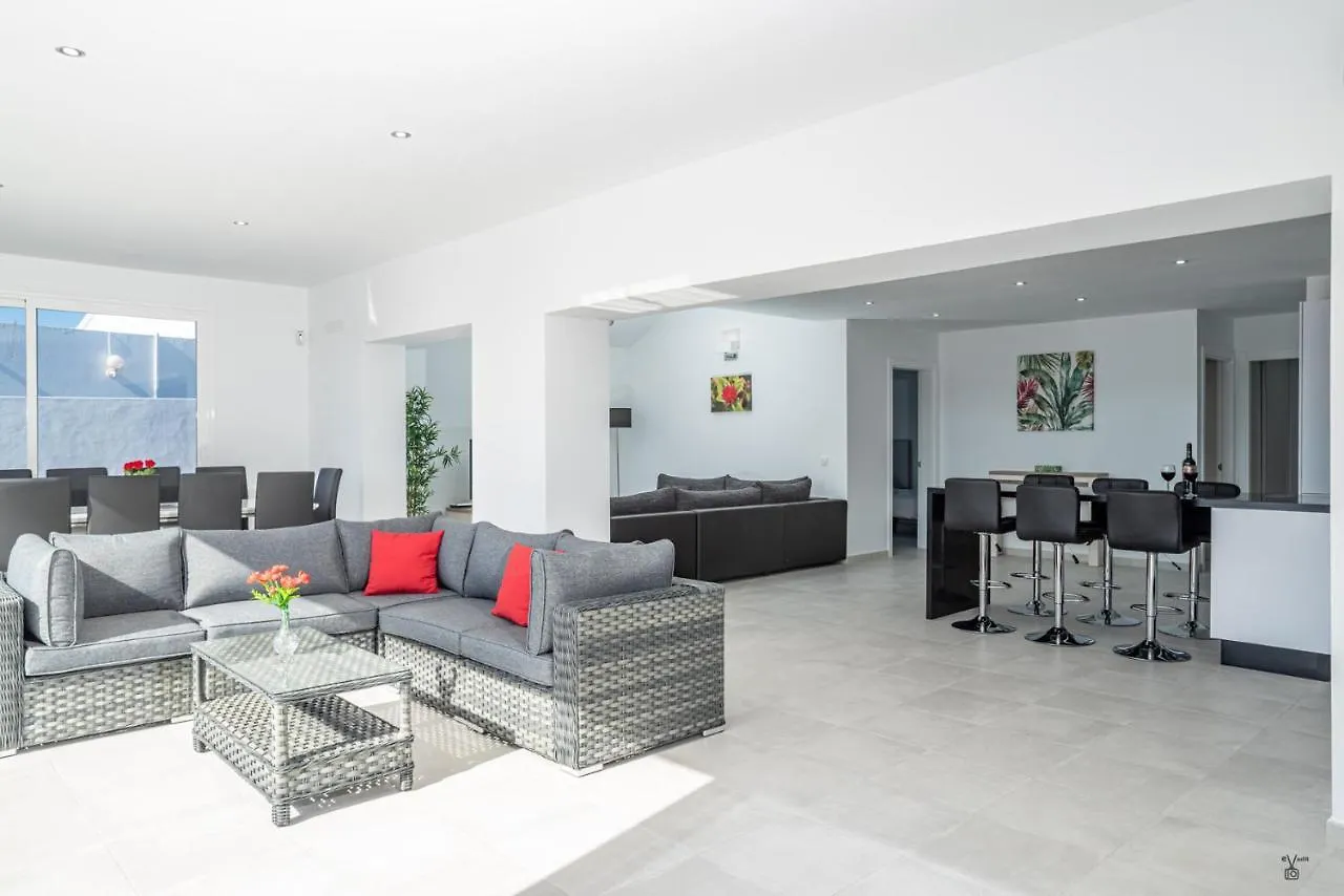 Villa Rossa - Villas Now - Lh215 By Villas Now Ltd Playa Blanca  0*, Playa Blanca (Lanzarote) Spain