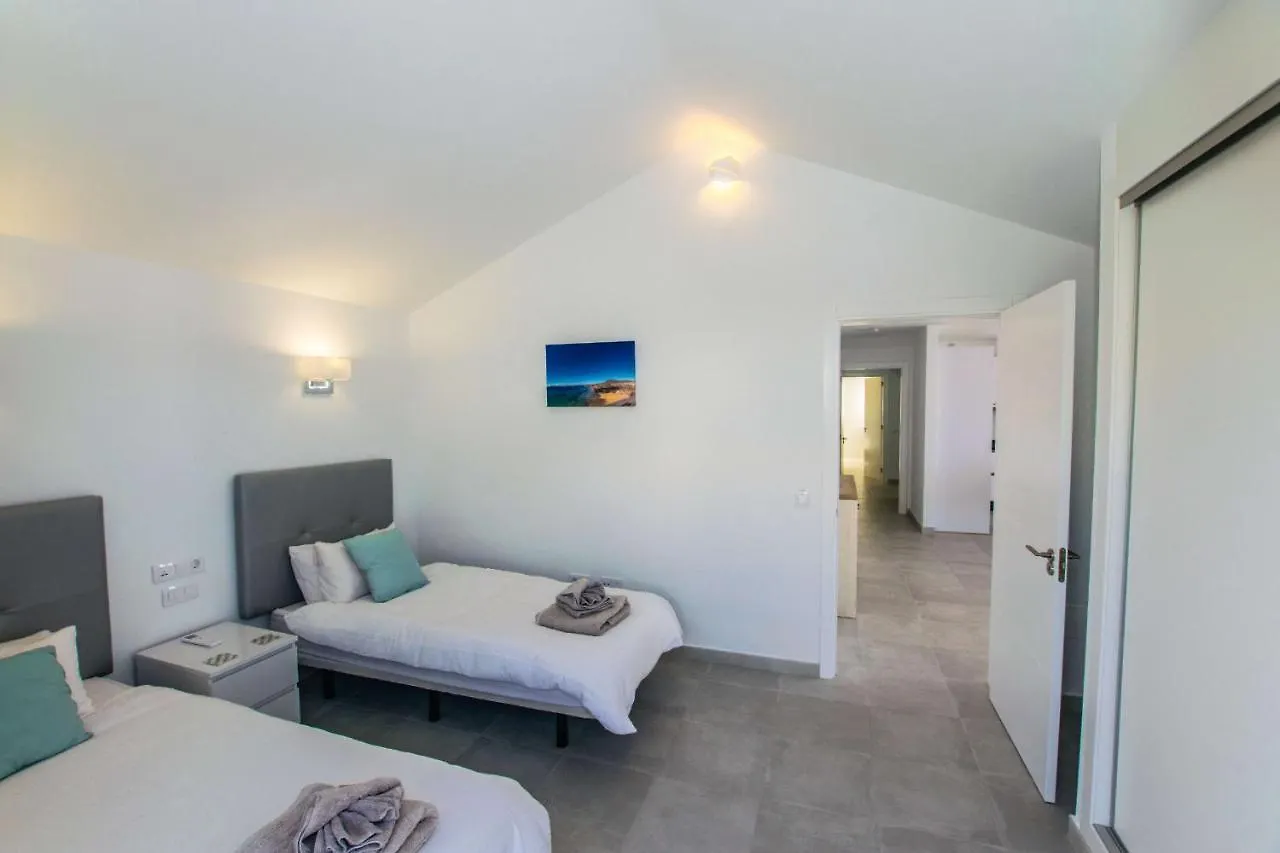 Villa Rossa - Villas Now - Lh215 By Villas Now Ltd Playa Blanca