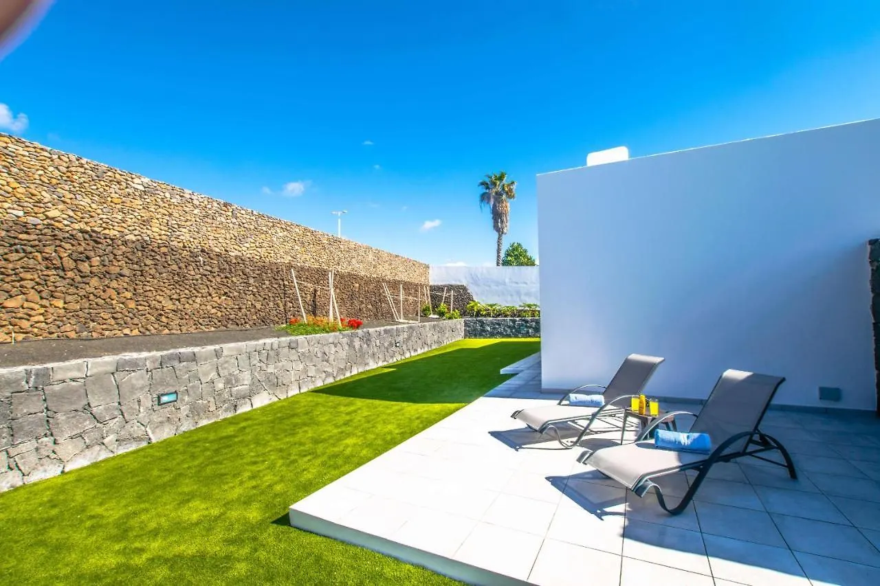 Villa Rossa - Villas Now - Lh215 By Villas Now Ltd Playa Blanca